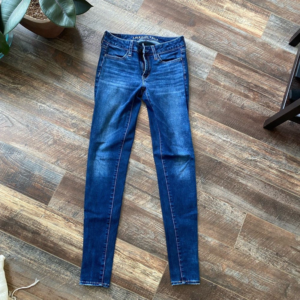 American Eagle Stretchy Jeans